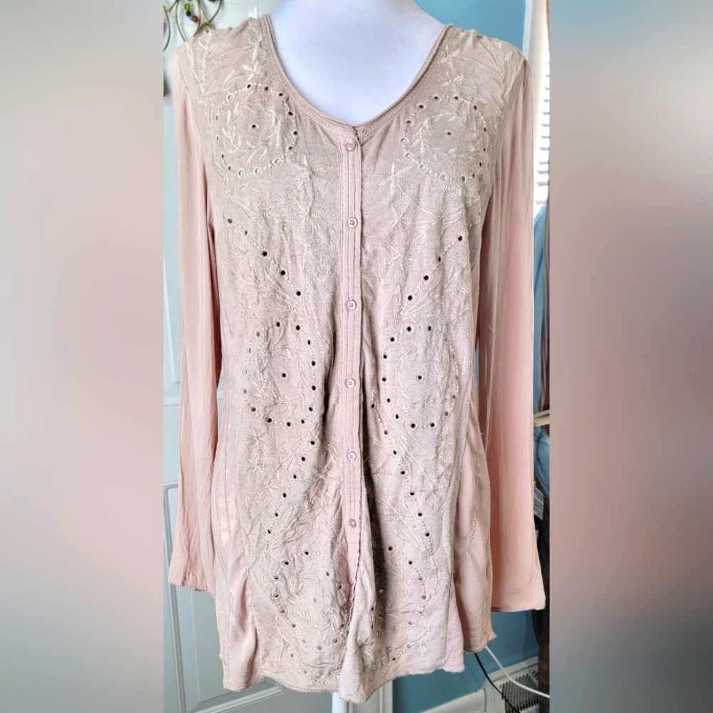 Monoreno Button-Up Faux Suade Tunic Women's S Taupe Lace Like Pattern w/ Eyelets